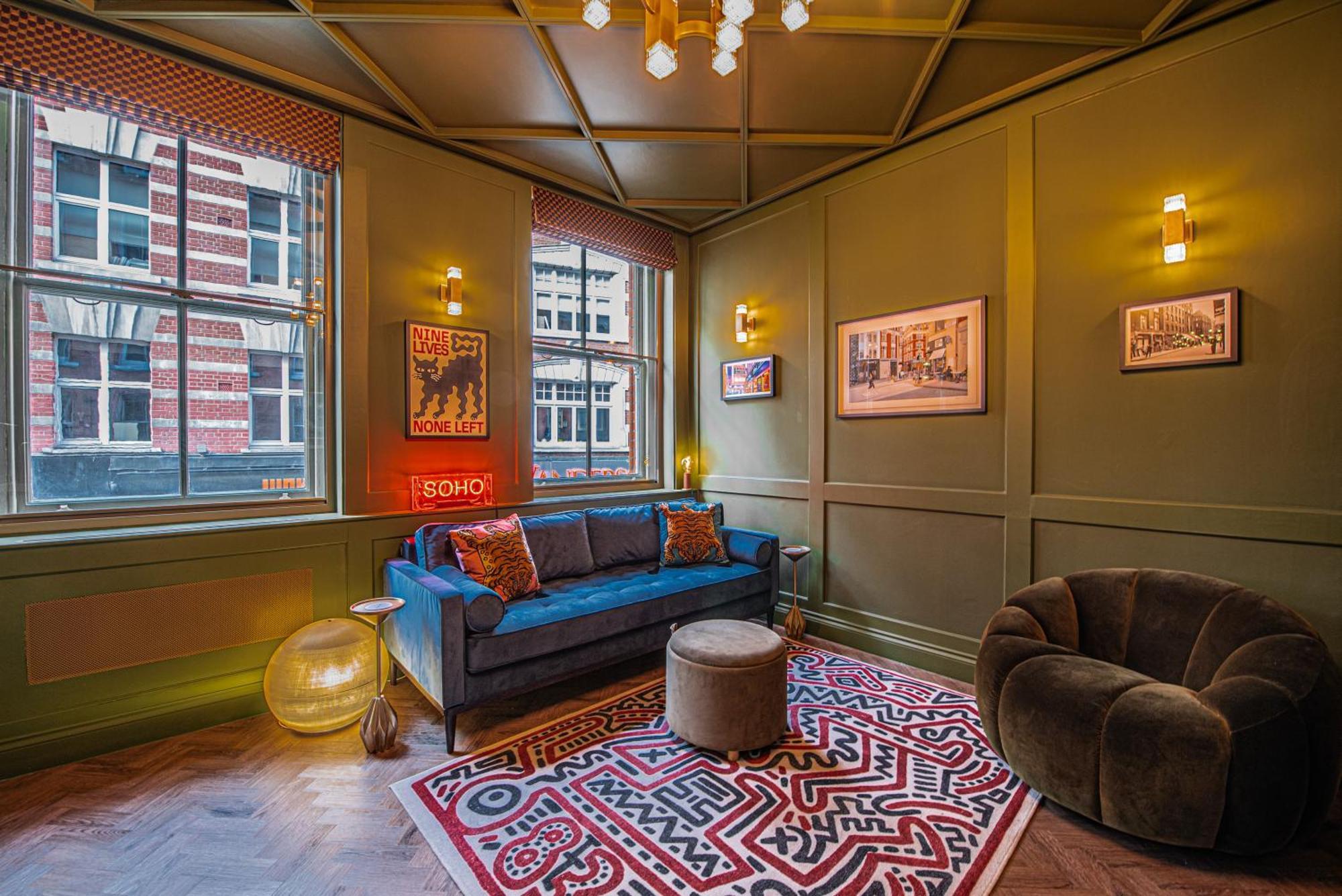 Stylish 2bed Flat Interiors Designed By Soho House Londra